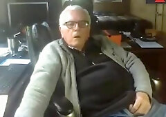 grandpa jerking off 33