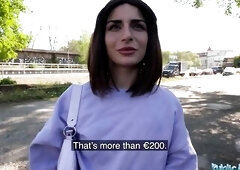 Public Agent Ideal booty bouncing on a large knob outdoors