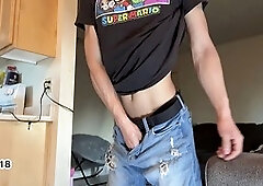 The fresh college boy likes to record videos of his beautiful bare body and also masturbates (xblue18)