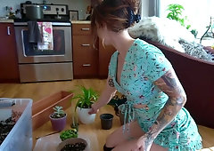 Plant Goddess - Hot Witch Says Thank You On Her Knees - KittyandTheWolf69