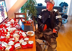 New Smoking and Jerking in new leather jacket