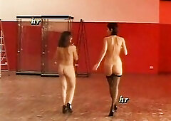 A real try-out of unpublished and uncensored Italian porn from the 90s made with natural housewives with curly cunts who love real sex