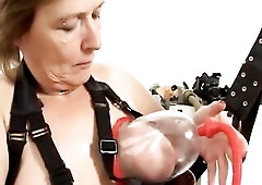 Granny getting fisting