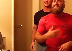 Bearded_Body-Builder_Ian_Cage_Gives_Jordan_Joseph!