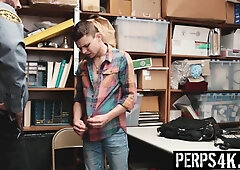 Twunk Shoplifter Austin Xanders Gets Ravaged by Officer Vinnie Stefano to Avoid Grief - Perps4k