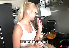 Lesbian Couple Take A Break From Cooking To Screw 2 - Girlfriends
