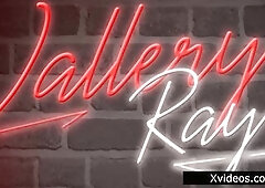 Beauty on the Pool Asked me to Apply Sunscreen to Her. Sunbathing Ended up with BJ & Sexy Quickie