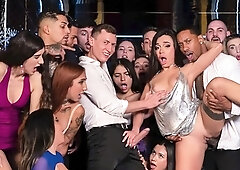 Bubble Butt Teen Hardcore Threesome At The Nightclub .