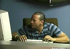 Black on white rumble