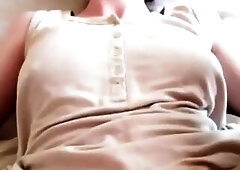 Cute teen (eighteen+)