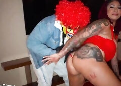 Texas Baddie Warms Gibby Up Previous to That guy Slays