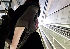 1st-time voyeur plays with her vagina in an Amsterdam Metro Station