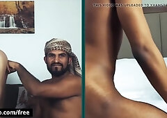 Fellows Enjoys Shagging Fellows Arsehole Until It Hurt - Bromo