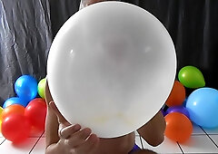 Balloon play with horny gay DILF Richard Lennox