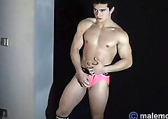 MUSCULAR STRAIGHT MODEL NAKED PHOTO SHOOT
