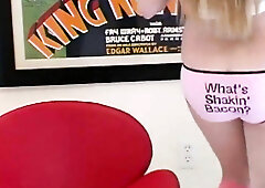 Amateur teen whore strips off