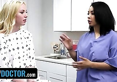 Perv Doctor - Slutty Doctor And Assistant Helps Golden-haired Teen Patient Gets Her Vagina Juice Flows Afresh