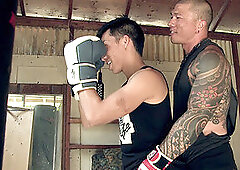 Gaysian Muscle daddy Damian X. Dragon Turns Boxing Lesson into a ultra-kinky tear up