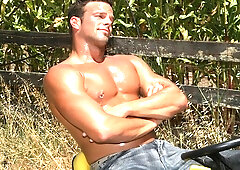 Ricky M is strong, sexy, and ready to cum ALL over the place