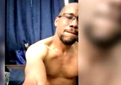 sfbbcdaddy gets lustful after the gym session