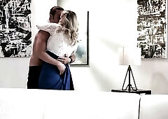 Lonely mother I'd like to fuck With Large Natural Titties Bangs With a Stranger