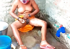 Hd, Indian Milf In Homemade Mms Video, Big Tits Exposed, Stripping