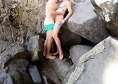 Blonde bikini teen get screwed by her paddle instructor in public - magicmintcouple