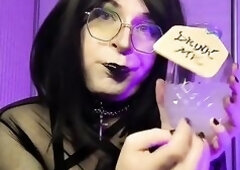 ASMR Crazy Alice Swallow Me Bottle Amethyst