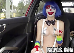 Mofos - Street oral jobs - Jmac Sally James - wonderful Sally