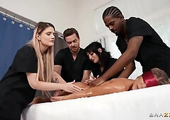 Milf Spa Anal for Blindfolded and Oiled Up Blonde Babe: Kyle Mason, Kayla Kayden, Krisk XXX, Lysagna Del Ray, Riley Rose