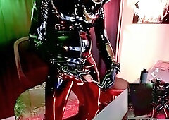 Latex wank, own piss, gay rubber