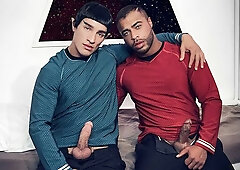 Star Trek gay spoof with Jordan Boss and Micah Brandt