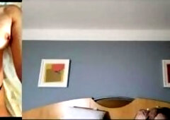 Renatinha Souza Gaucha atendendo cliente