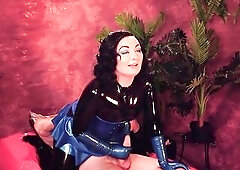 Sexy Fetish Domina in Rubber Catsuit - FemDom HJ tugjob in Latex Lengthy Gloves.