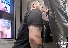 College Jock Gloryhole Suck