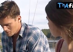 Zoe Moore Bikini Scene  in Inga Lindstrom