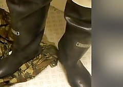 nlboots - boiler costume, smokin' and westgate waders