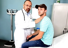 Doctor Max Sargent fucks Chandler Scott in the ass