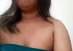 WHAT ARE LATINAS? HAWT AND BURNING HERE I EXPLAIN 'EM TO U LIKES