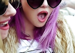 tiny blonde teen lesbians