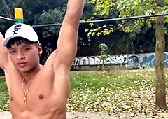 EastBoys.com: Muscle colombian twink boy cumshot outdoors