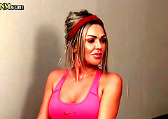 Sporty CFNM Beauties Meet And Fuck Lucky Instructor