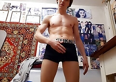 Sexy stripper with a smoking hot body fucks herself with a toy and climaxes on a mirror!