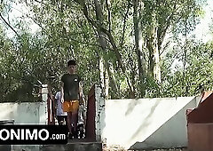 Fucking Strangers on a Public Park Bench Is What Anonimo Is All About