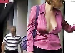 Hot downblouse in public