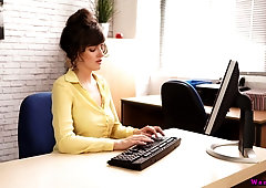 Whorish bookkeeper Kate Anne shows is playing with dildo toy in the office