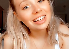 Ex wifey blonde homemade solo masturbation fun