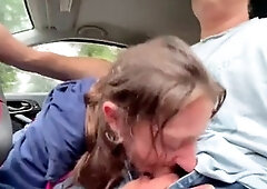 Street cockslut gives head while driving, this girl knows how to work my shaft