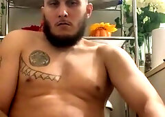 Súper Big Cum-Shot Handsome Puerto Rican