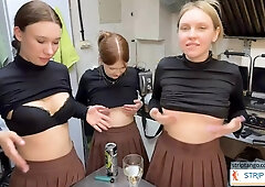 dirtypub Passionate display at stripTango